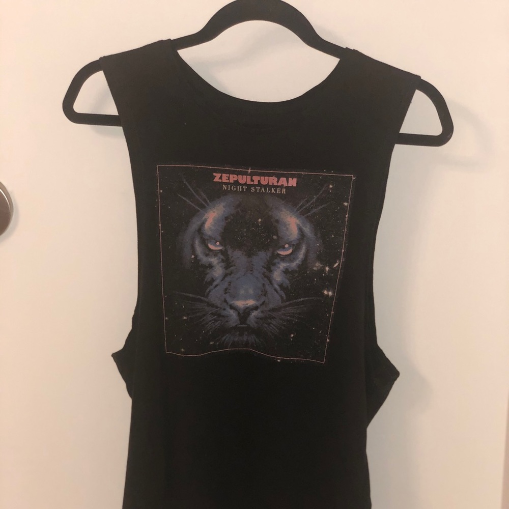 Vintage Led Zeppelin tank.